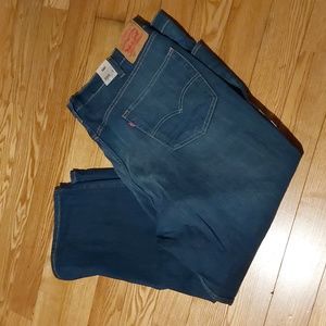 BNWT LEVIS 559 RELAXED STRAIGHT JEANS SIZE 50 X 29